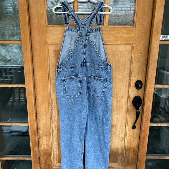 We The Free Denim Overalls - Size Medium - Picture 2 of 3